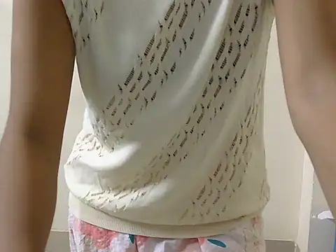 Snapshot of cute_yashi chatting on June 2026 04:27:01 PM cute yashi online show from June 2026 04:27:01 PM