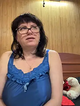 expensive lady online show from April 2026 06:24:02 PM