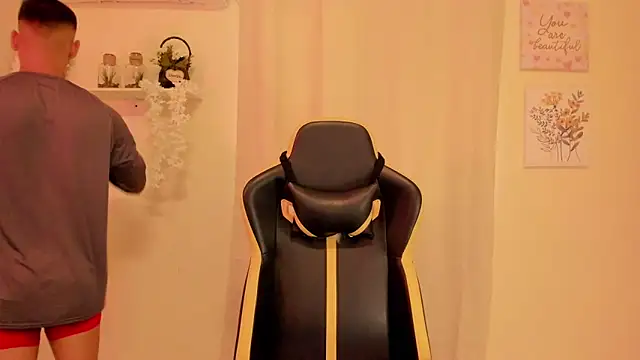 Snapshot of sexy_andres01 chatting on March 2026 01:36:02 PM sexy andres01 online show from March 2026 01:36:02 PM