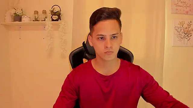 Snapshot of sexy_andres01 chatting on April 2026 02:55:02 PM sexy andres01 online show from April 2026 02:55:02 PM