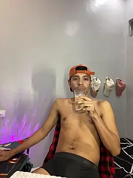 Snapshot of asian_darlingcummersxXx chatting on April 2026 04:55:01 AM asian darlingcummersxXx online show from April 2026 04:55:01 AM