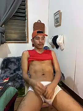 Snapshot of asian_darlingcummersxXx chatting on April 2026 04:19:01 PM asian darlingcummersxXx online show from April 2026 04:19:01 PM