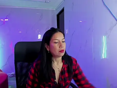 Snapshot of Megan_Collinss1 chatting on April 2026 02:23:01 PM Megan Collinss1 online show from April 2026 02:23:01 PM