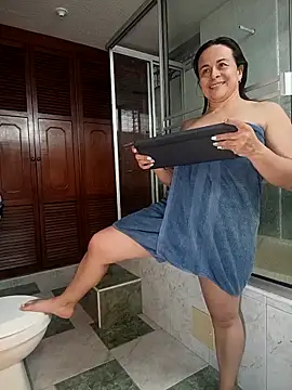 Snapshot of iliy_perverted chatting on May 2026 04:04:02 PM iliy perverted online show from May 2026 04:04:02 PM