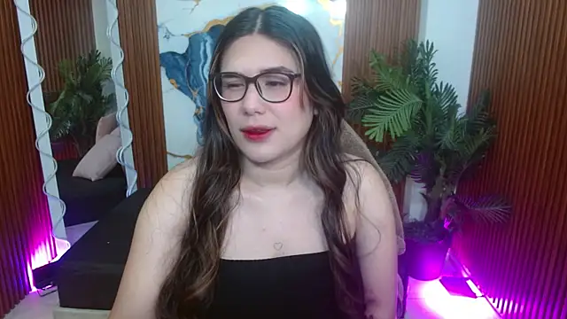 Isiis tay online show from April 2026 11:36:01 AM