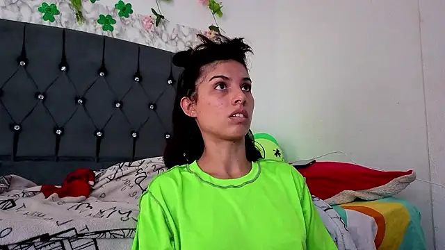 Snapshot of cutninasky chatting on March 2026 06:03:02 PM cutninasky online show from March 2026 06:03:02 PM