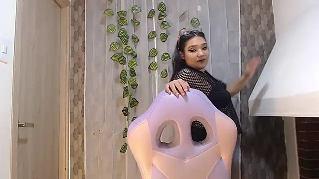 anyela donecm online show from April 2026 07:51:01 PM