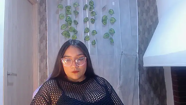 anyela donecm online show from April 2026 07:26:01 PM