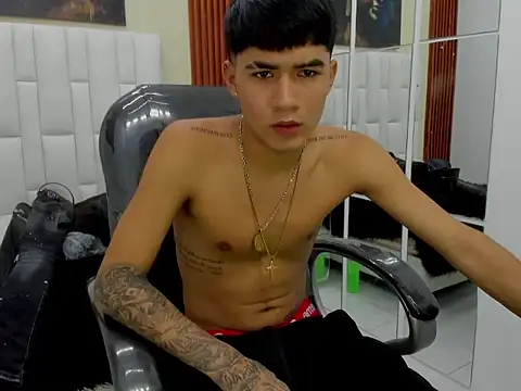 Snapshot of Thiago_collinss chatting on March 2026 10:27:02 PM Thiago collinss online show from March 2026 10:27:02 PM