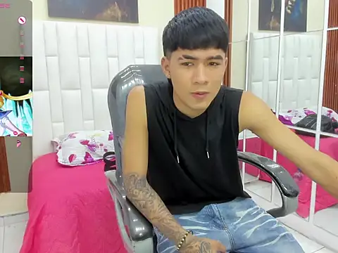 Snapshot of Thiago_collinss chatting on March 2026 10:14:02 PM Thiago collinss online show from March 2026 10:14:02 PM