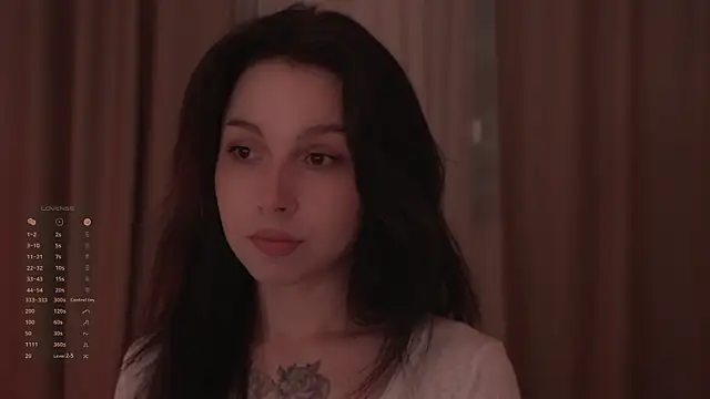 Snapshot of Akaruiiii chatting on March 2026 01:41:02 AM Akaruiiii online show from March 2026 01:41:02 AM