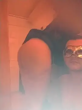 SHARLOTYJUANSTEVAN online show from March 2026 01:19:01 AM