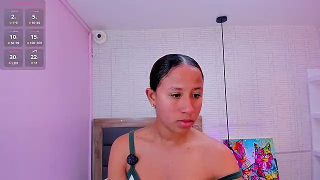 LESLYSIMPSON online show from June 2026 07:37:02 PM
