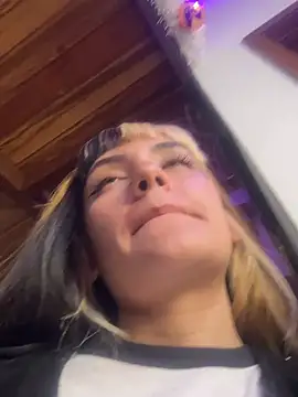 Snapshot of Sara_92 chatting on March 2026 05:23:02 PM Sara 92 online show from March 2026 05:23:02 PM