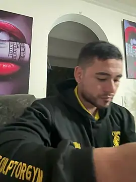 Snapshot of amon_1998 chatting on March 2026 03:45:01 AM amon 1998 online show from March 2026 03:45:01 AM