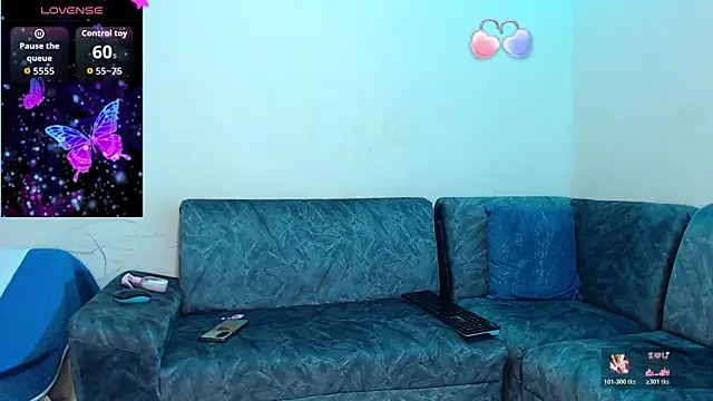 Snapshot of dulce_petite69 chatting on April 2026 05:22:01 AM dulce petite69 online show from April 2026 05:22:01 AM