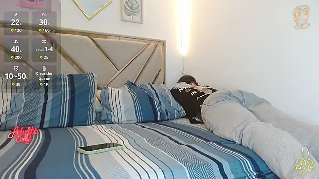 oliver   saint online show from April 2026 11:06:01 PM