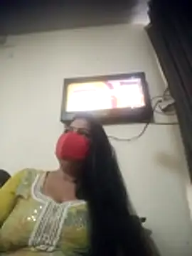 Snapshot of Tanya_7 chatting on April 2026 07:50:02 AM Tanya 7 online show from April 2026 07:50:02 AM