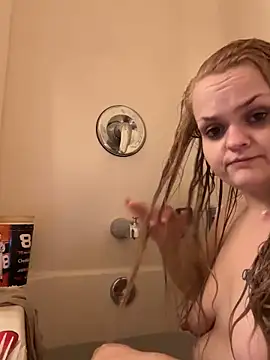 Snapshot of DaddysLakieBaby chatting on March 2026 04:06:02 AM DaddysLakieBaby online show from March 2026 04:06:02 AM