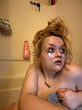 Snapshot of DaddysLakieBaby chatting on April 2026 08:04:01 AM DaddysLakieBaby online show from April 2026 08:04:01 AM