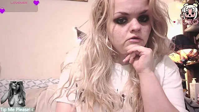 Snapshot of DaddysLakieBaby chatting on April 2026 12:21:01 PM DaddysLakieBaby online show from April 2026 12:21:01 PM