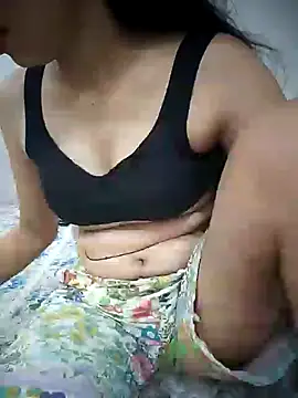 Snapshot of NeetuKumri chatting on July 2026 04:57:01 PM NeetuKumri online show from July 2026 04:57:01 PM