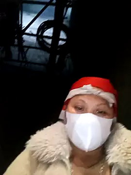 Snapshot of Heylen_hooo chatting on March 2026 03:10:01 AM Heylen hooo online show from March 2026 03:10:01 AM