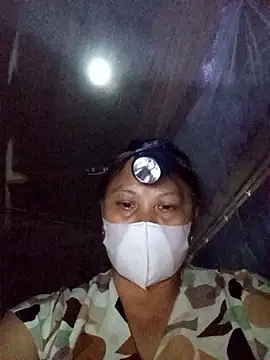 Snapshot of Heylen_hooo chatting on March 2026 11:48:02 AM Heylen hooo online show from March 2026 11:48:02 AM