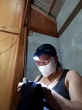 Snapshot of Heylen_hooo chatting on March 2026 01:15:02 PM Heylen hooo online show from March 2026 01:15:02 PM