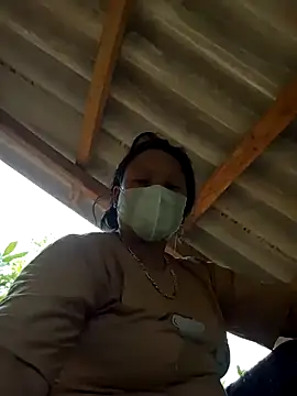 Snapshot of Heylen_hooo chatting on March 2026 05:13:01 AM Heylen hooo online show from March 2026 05:13:01 AM