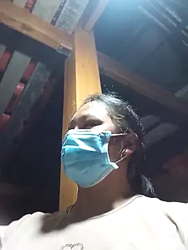 Snapshot of Heylen_hooo chatting on March 2026 11:10:02 PM Heylen hooo online show from March 2026 11:10:02 PM