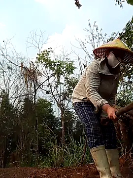 Snapshot of Heylen_hooo chatting on March 2026 01:49:03 AM Heylen hooo online show from March 2026 01:49:03 AM