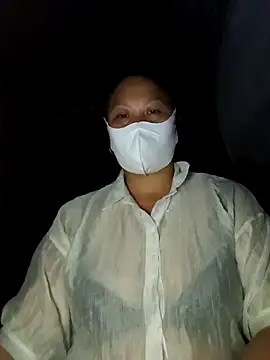 Snapshot of Heylen_hooo chatting on April 2026 09:29:02 PM Heylen hooo online show from April 2026 09:29:02 PM