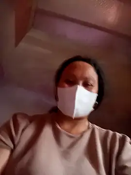 Snapshot of Heylen_hooo chatting on May 2026 05:25:01 AM Heylen hooo online show from May 2026 05:25:01 AM
