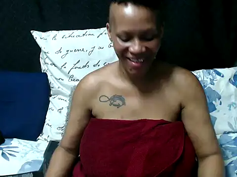 MistressShirleyXXX81 online show from March 2026 05:28:02 PM