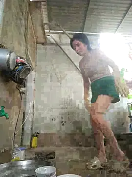 Ivy Trix2 online show from April 2026 06:03:01 AM