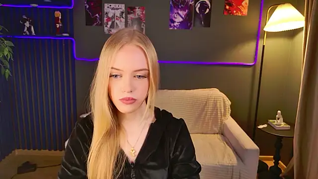 Snapshot of Dear_Tessa chatting on February 2026 12:38:01 PM Dear Tessa online show from February 2026 12:38:01 PM