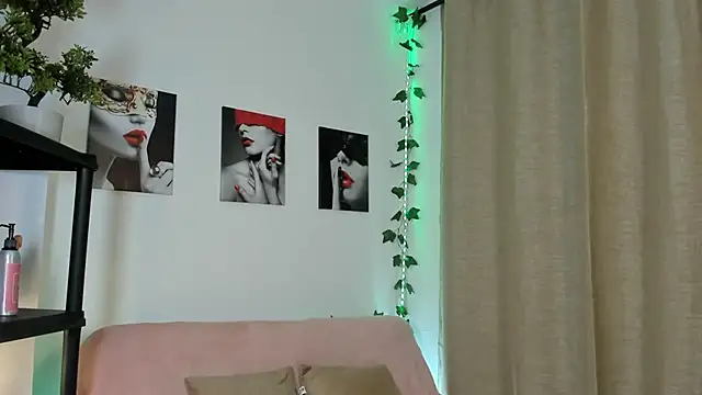 Rebeca Marchetti online show from April 2026 09:17:02 PM