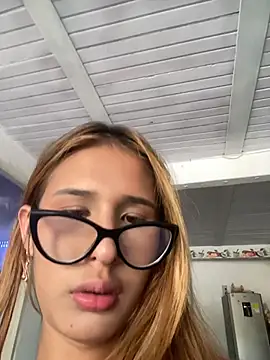 Snapshot of Angela_Garciaa chatting on July 2026 07:53:01 PM Angela Garciaa online show from July 2026 07:53:01 PM