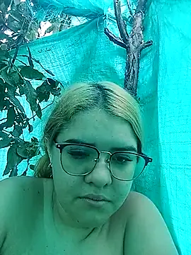 single kitten online show from April 2026 12:26:02 PM