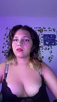 Snapshot of aurora_bela chatting on March 2026 01:45:02 AM aurora bela online show from March 2026 01:45:02 AM