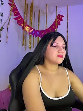 Snapshot of aurora_bela chatting on April 2026 04:32:01 AM aurora bela online show from April 2026 04:32:01 AM