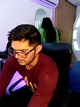 ritzabeth daniel online show from March 2026 02:46:01 AM