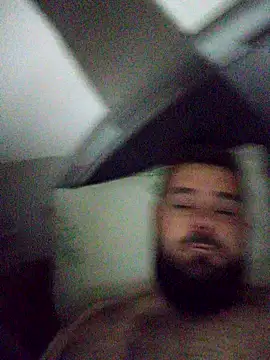 Snapshot of Enzo9911 chatting on April 2026 12:11:02 AM Enzo9911 online show from April 2026 12:11:02 AM