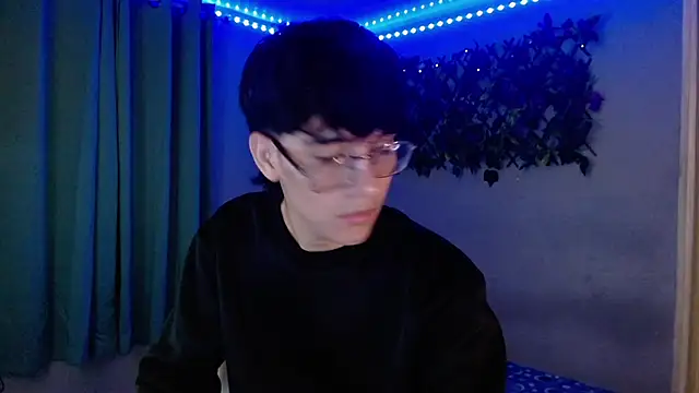 noah millerx online show from April 2026 04:15:01 AM