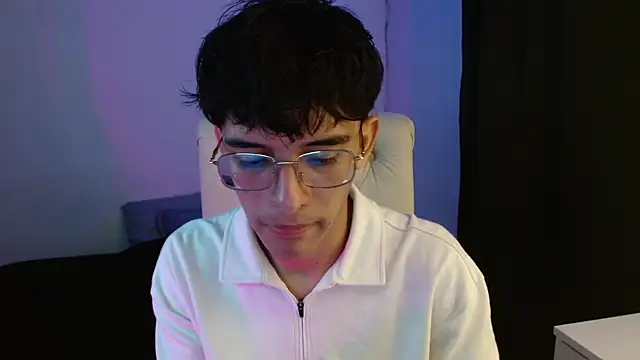 noah millerx online show from July 2026 10:58:02 PM