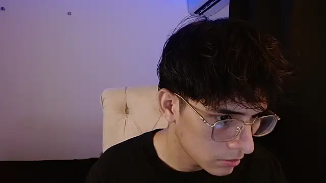 noah millerx online show from August 2026 08:41:02 PM