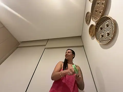 Snapshot of Doll_Channelx chatting on April 2026 01:28:02 AM Doll Channelx online show from April 2026 01:28:02 AM