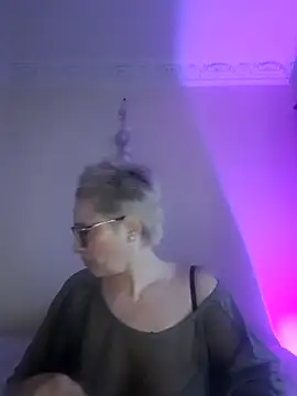 LunaBlaise online show from March 2026 08:29:01 AM