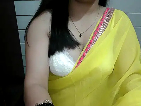 Snapshot of Shruchi chatting on June 2026 07:58:02 AM Shruchi online show from June 2026 07:58:02 AM